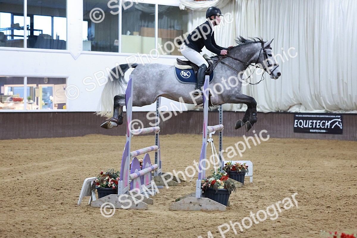 SBM_008556 - Class 27 - Redpost Equestrian Senior Foxhunter/ 1.20m Open