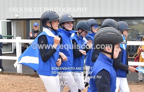 JAC_4487 - SAT TEAM PARADE