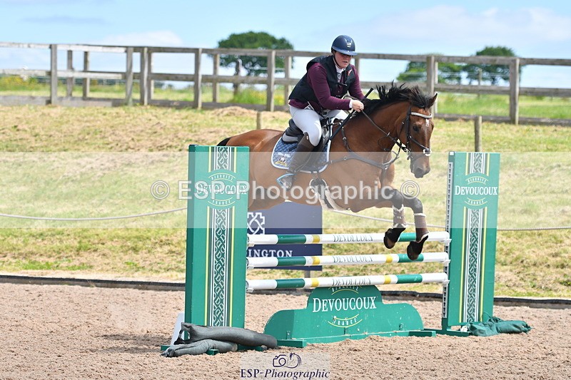 240609A-115115-04784 - Cls 17 Snr 1.05m Open