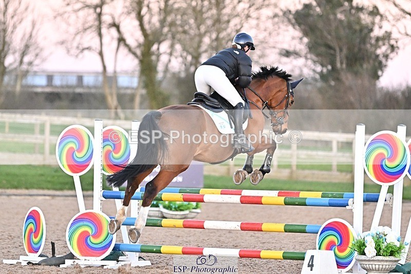 250401-194011-01091 - 100cm Cl;asses