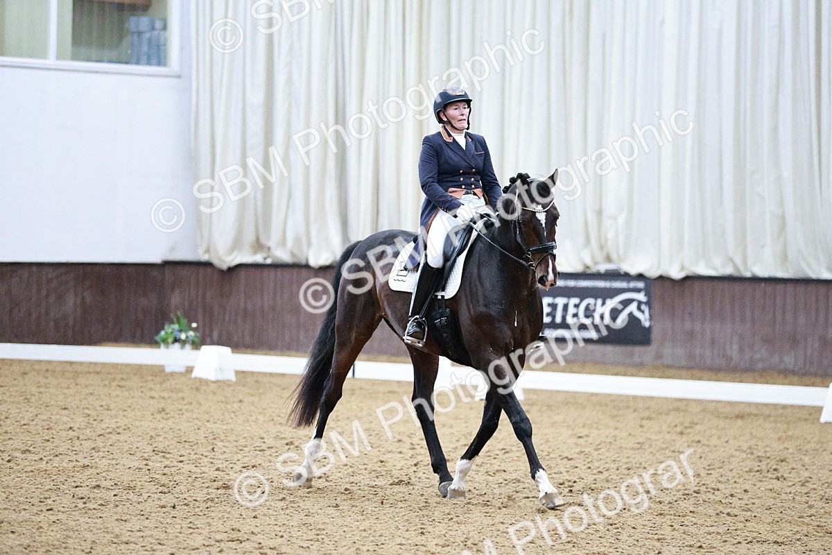 SBM_020692 - Class 13 - FEI INT I - 15.30-16.00