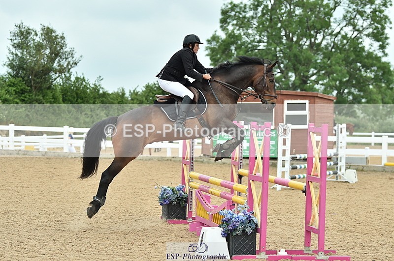 230611A-104252-04726 - Cls 32 85cm Amateur Qualifier