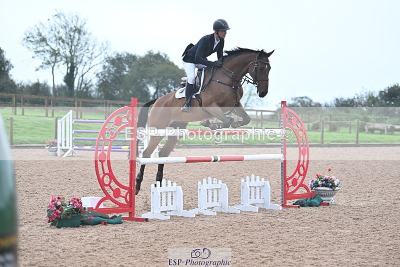 231013A-160328-03193 - Cls 10 National 1.30m Open