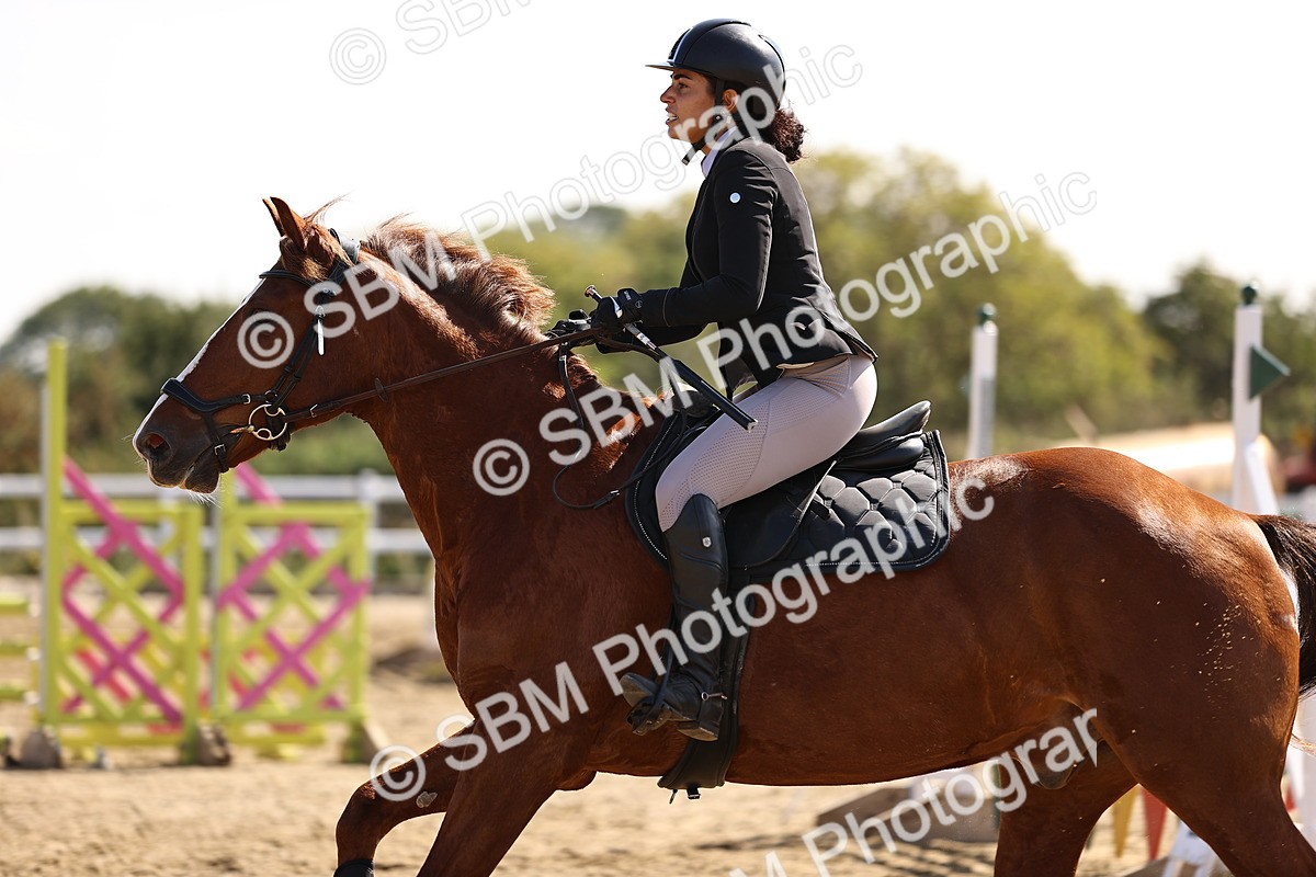 SBM_005761 - Class 9 - Senior British Novice - 90cm
