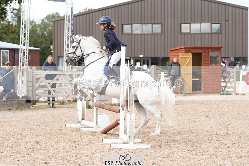 250921-150055-03766 - Cls 20 Pony 80cm Derby