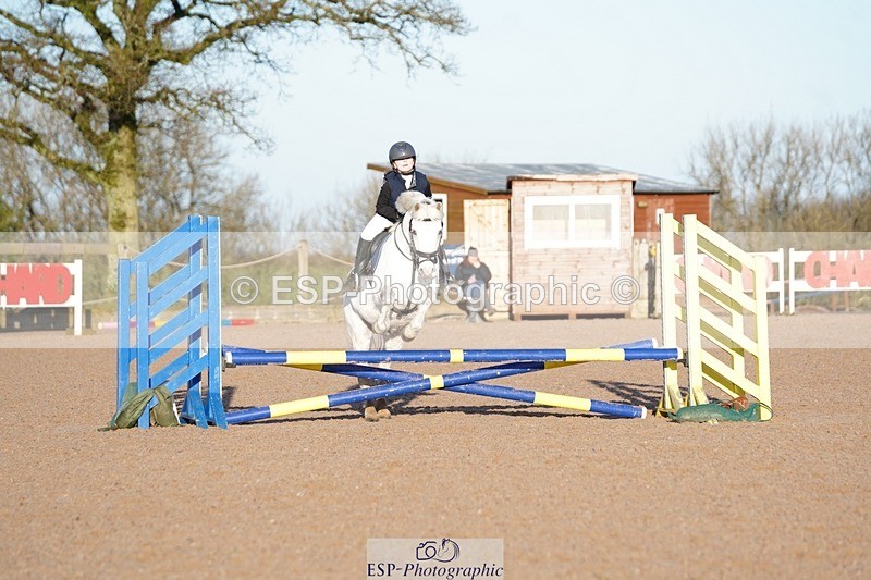 250125-101636-00926 - Clear Round 40cm and 50cm