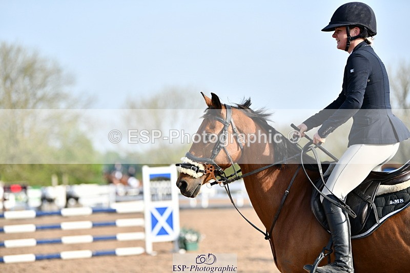 240511A-080743-10478 - Cls 27 85cm National Am Quali