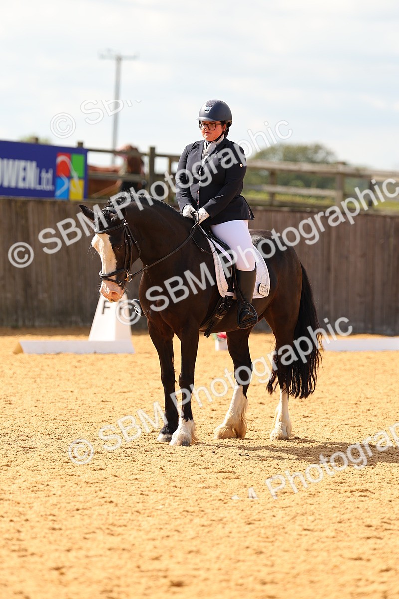 SBM_43932 - D6 - Small Tour Championship - Intro C