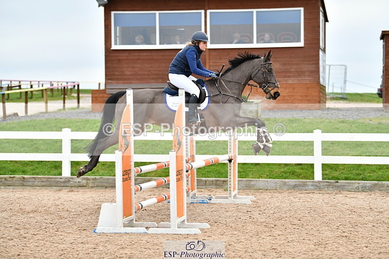 240112A-095615-00225 - Cls 2, British Novice and 90cm Open