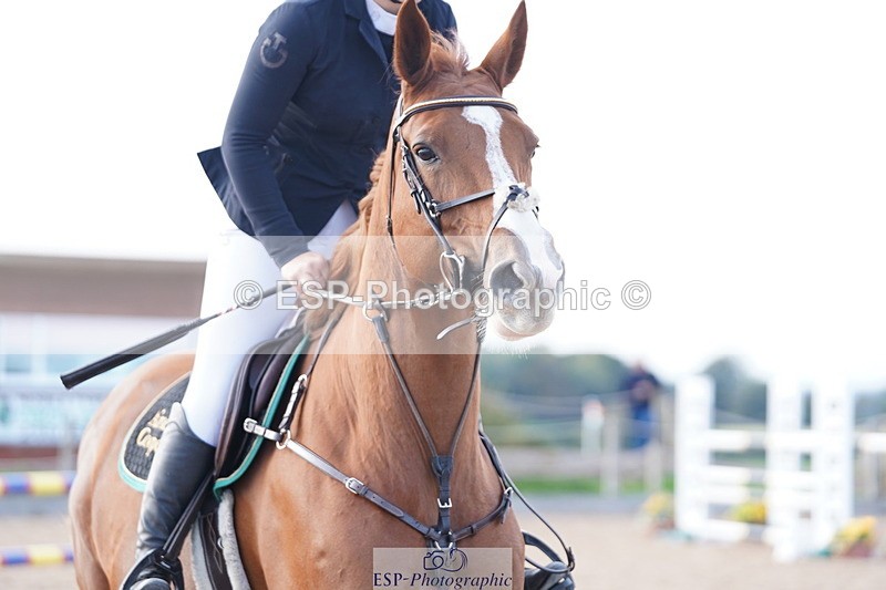 241005A-153850-05070 - SAT Cls 12 Snr Fox & 1.20m Open