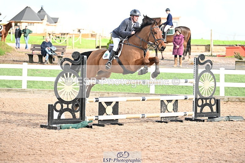 241023A-144059-01099 - Cls 4 Newcomers and 1.10m Open