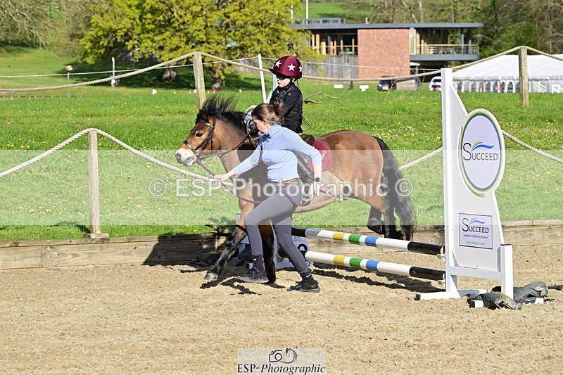 260411A-092823-00186 - 40cm Lead Rein