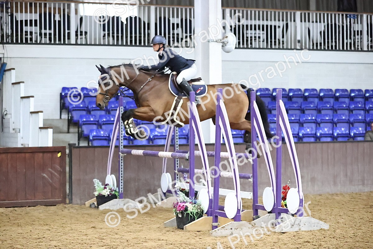 SBM_003451 - Class 11 - Senior Newcomers 1.10m