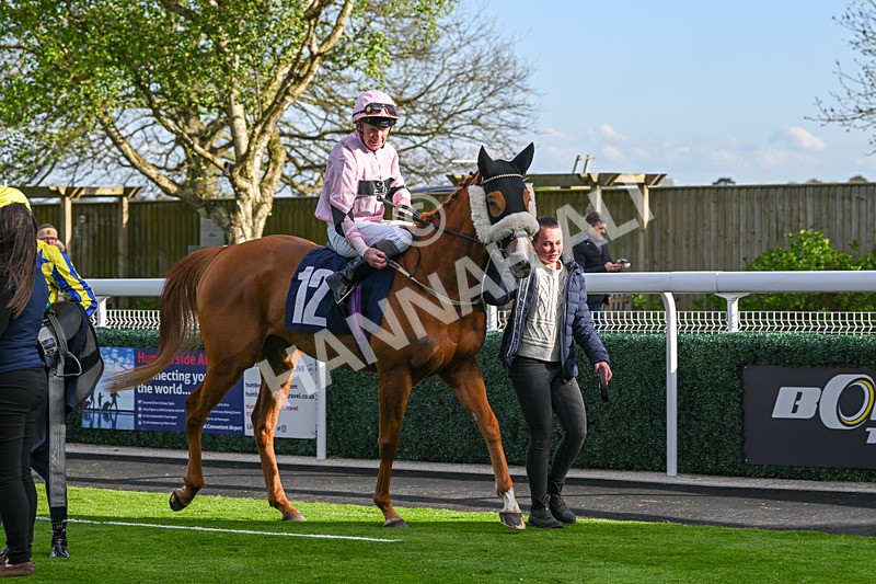 160425-Race 8-Two B Tanned-4443 - Race 8