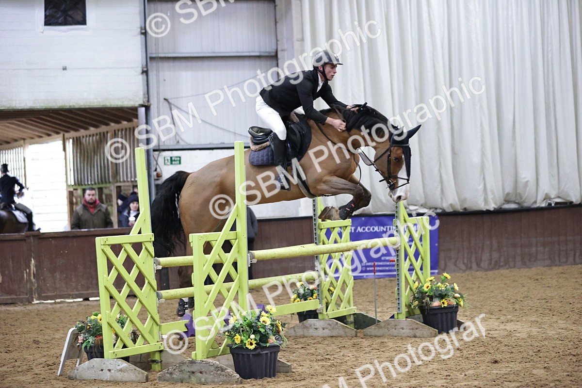 SBM_000893 - Class 3 - Nupafeed Supplements Senior Discovery/ 1m Open