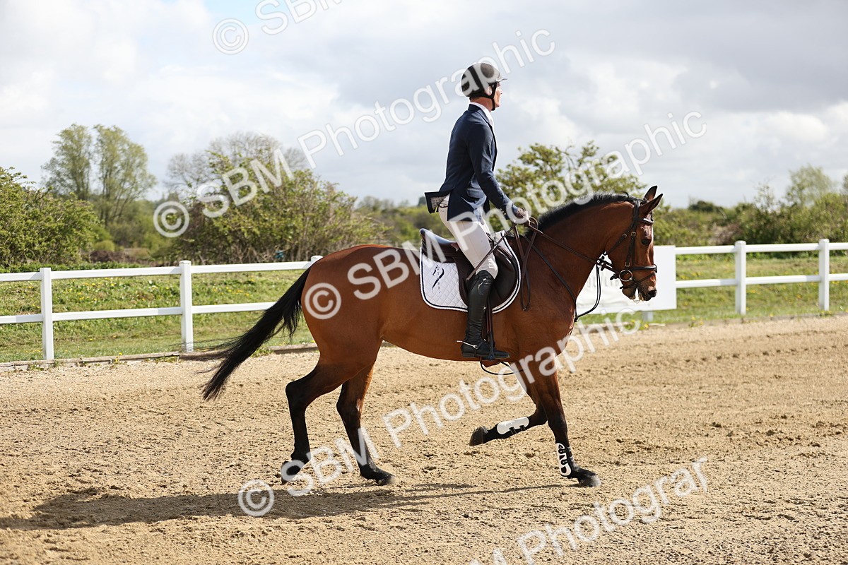 SBM_000134 - Class 1 - Clear Round