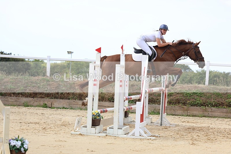 3E7A4167 - Class 7: Senior Newcomers/1.10m open