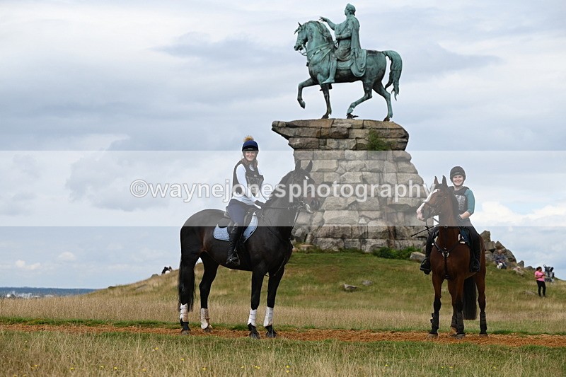 DSC_7670 - Time at Statue 13:16 to 13:52