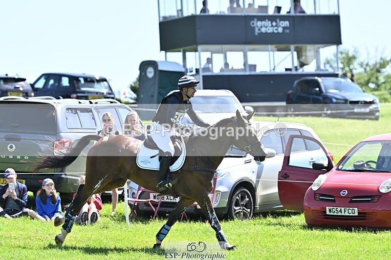 240525-111629-12268 - 352-SHANNONDALE_ALDO-Alexander_Bragg