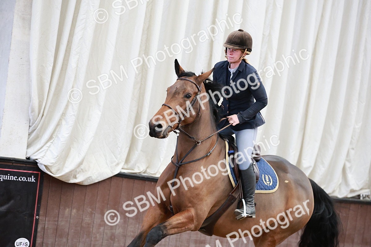 SBM_004222 - Class 11 - Senior Newcomers - 1.10m