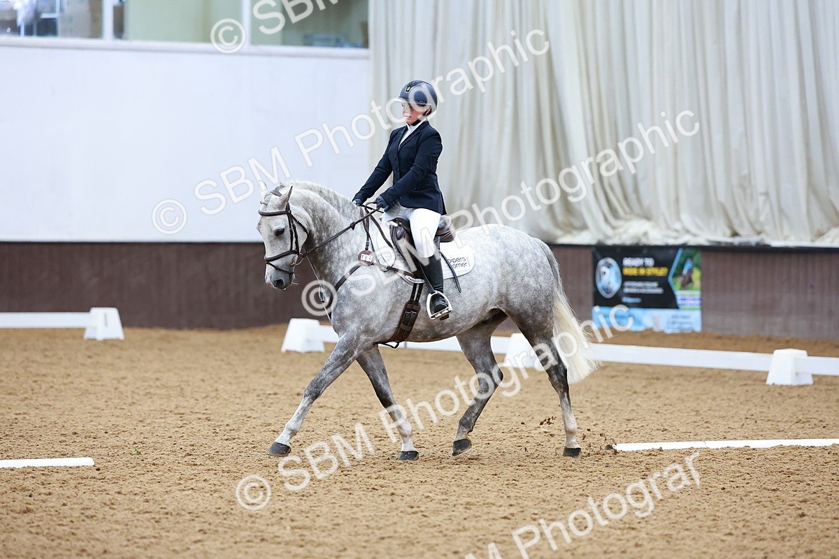 SBM_001035 - Class 12 - Novice 2