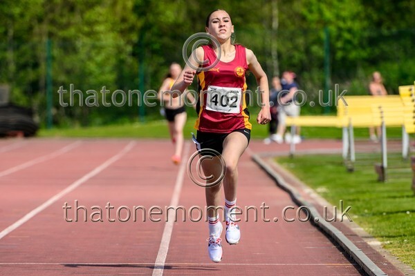 West25Sat-927842 - Track Female Set Two