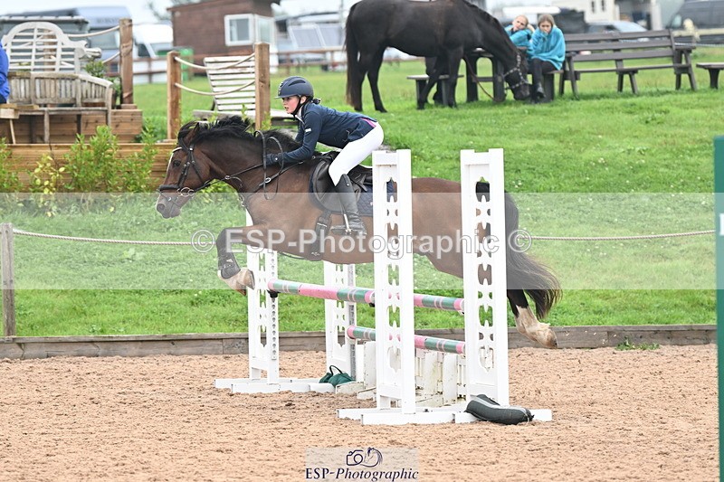 240907A-112804-00955 - Cls 2 Pony Small Team 70cm & 80cm