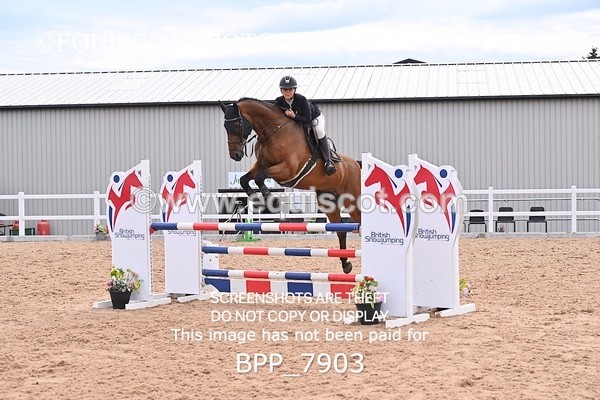 BPP_7903 - CLASS 16 FRI GFS Saddles Senior Newcomers/1.10m Open