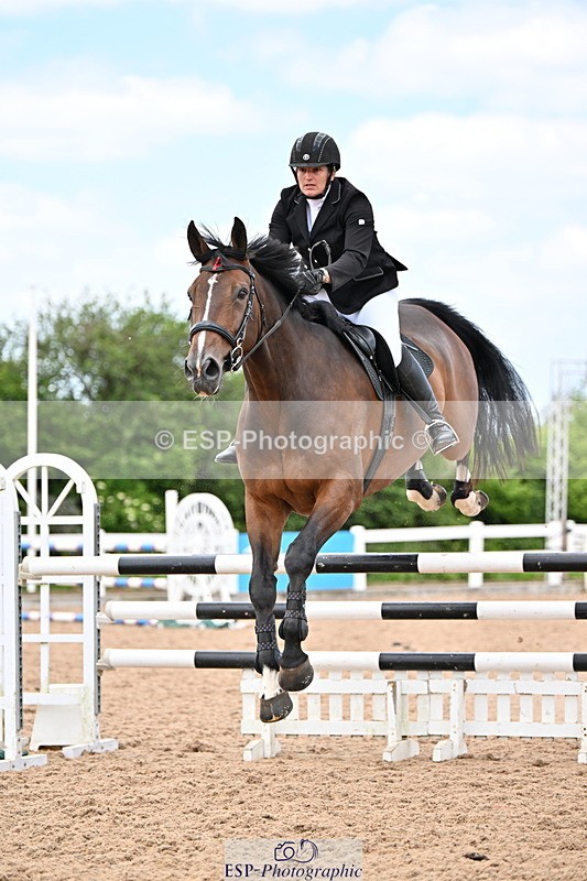 240605A-134236-00616 - Cls 3 Snr 1.05m Open