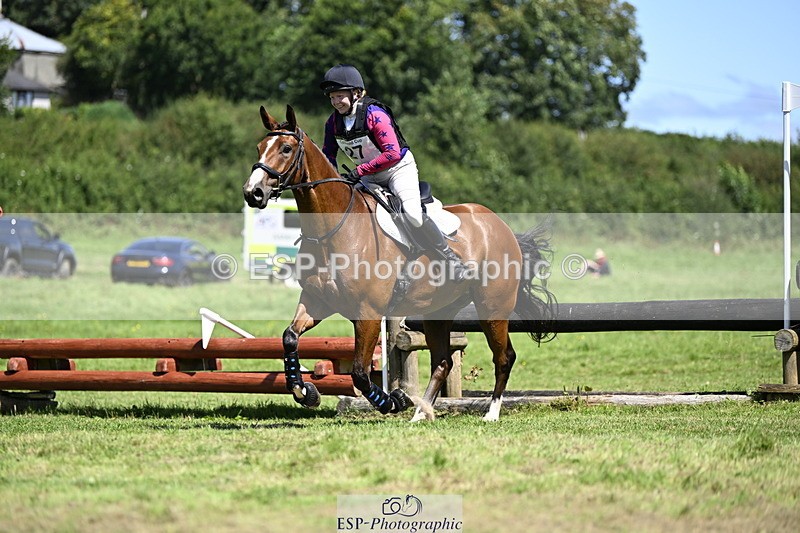 240811A-130558-03271 - 027-