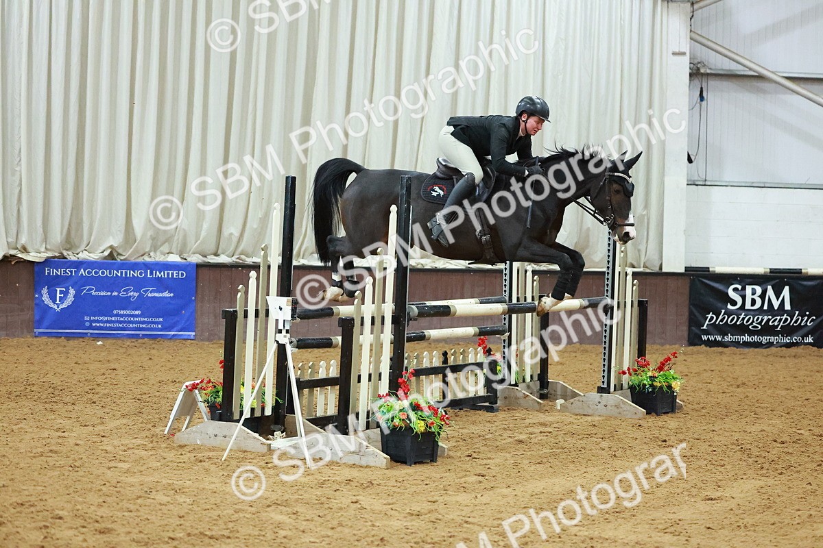 SBM_007390 - Class 19 - Senior Newcomers 1.10m