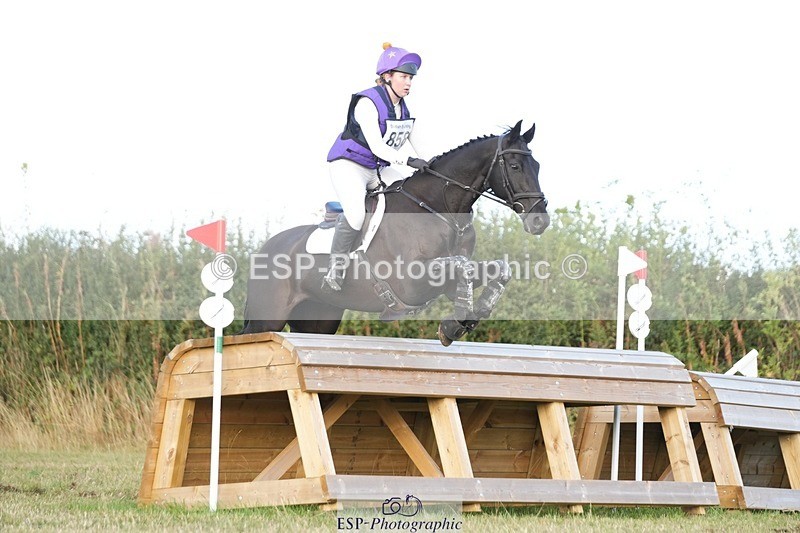 250831-181244-00113 - R-858-Emily.Bailey
