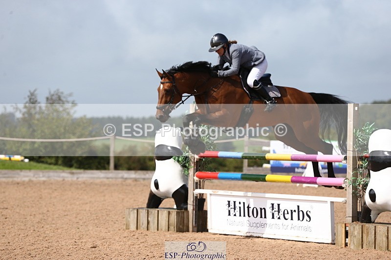 230812A-122841-08945 - Cls 32 Foxhunter