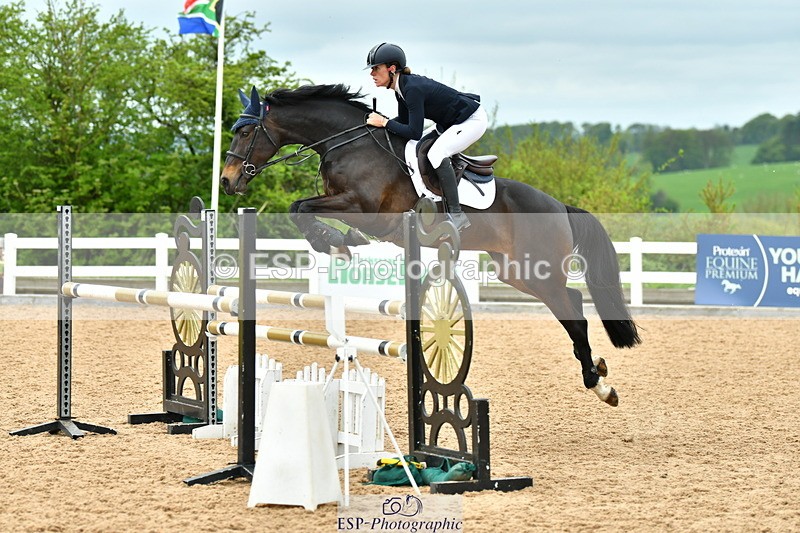 230507A-133640-08171 - Cls 43 1.05m Amateur Quali