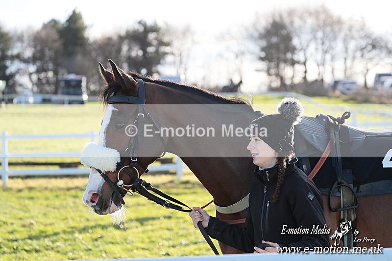 PtP 011224 642 - Hursley Hambledon Point-to-Point Larkhill 01/12/24