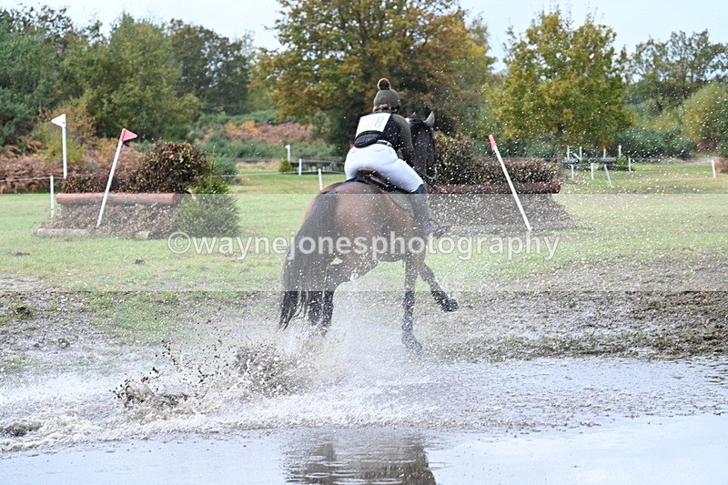 WJ7_4863 - 100cm Cam 2 Water Time 15:21 to 15:27