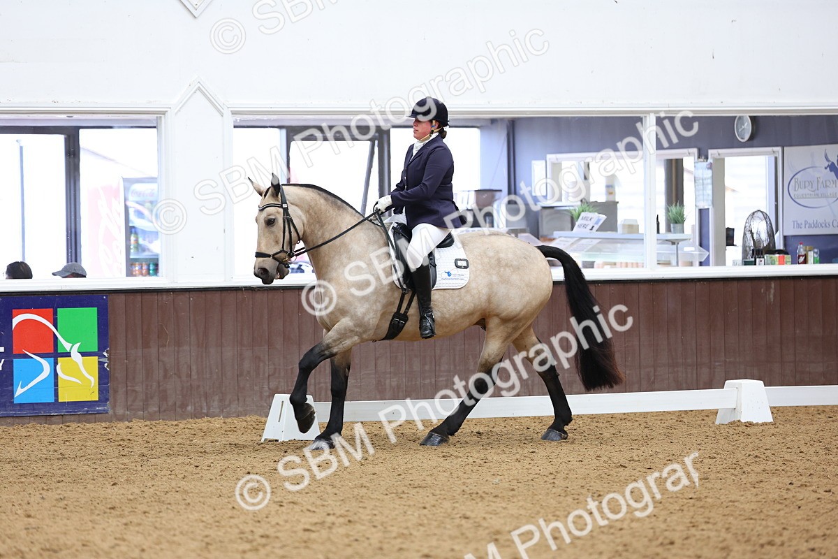 SBM_017136 - Class 16 - Novice FSM - 13.02-13.58