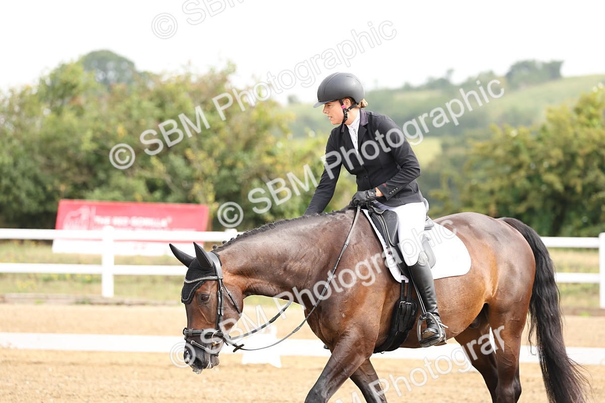 SBM_005419 - Class 6 - Novice 6 - 9.30-10.12