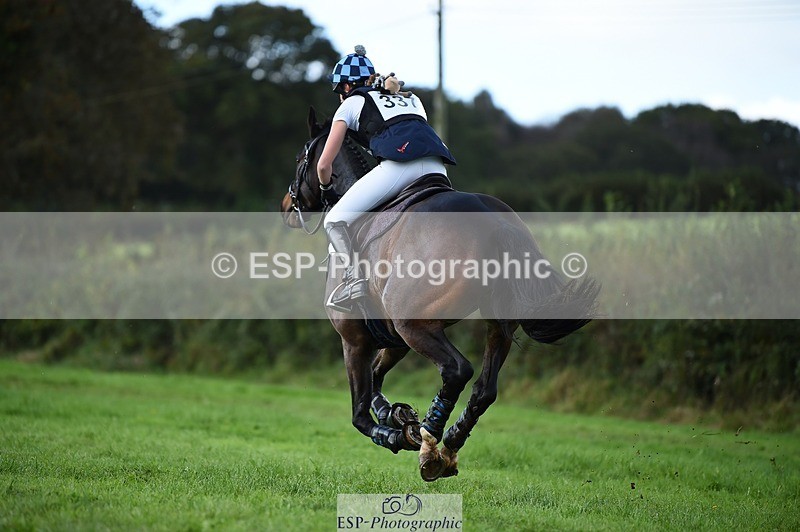 231022-141230-30161 - 337-DROUGHTVILLE.MIKE-Georgina.Beeby.Wynn-XC