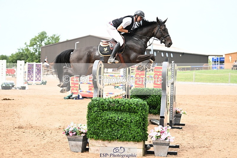 240801A-141511-01911 - Cls 4 Chard 7 Yr Old Championships