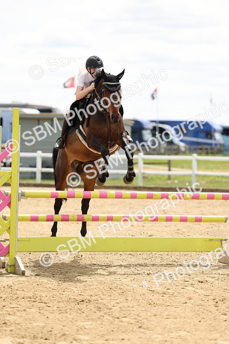 SBM_005116 - Class 18 - Senior 1.05m Open
