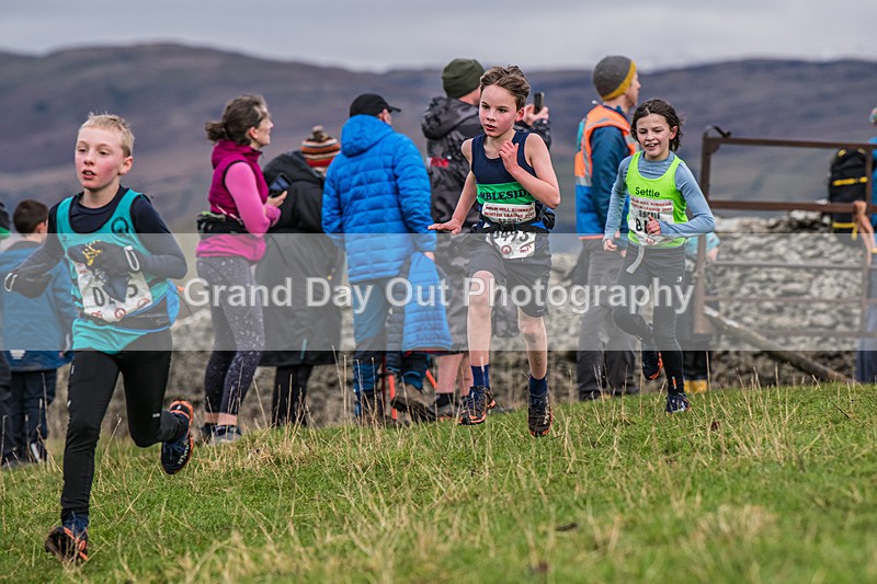 Cunswick U13-123 - Kendal Winter League Cunswick Scar Junior Under 13 Fell Race Sunday 26th January 2025