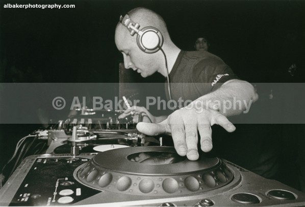 073 calibre - DNB: MCR