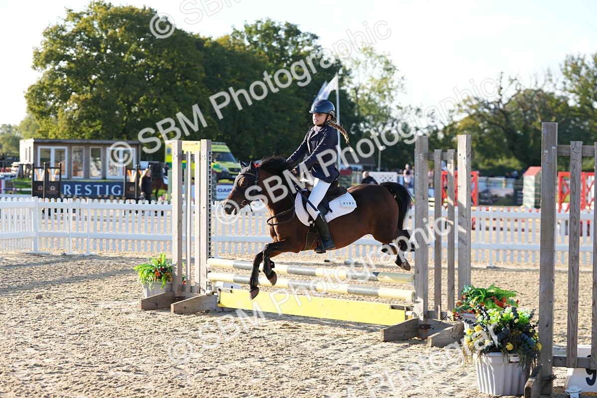 SBM_14017 - J57 - Clear Round 60cm