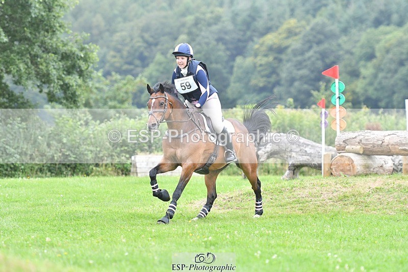 240803-110005-01466 - 059-Ella_Matravers-BALLYMITTY_MAC