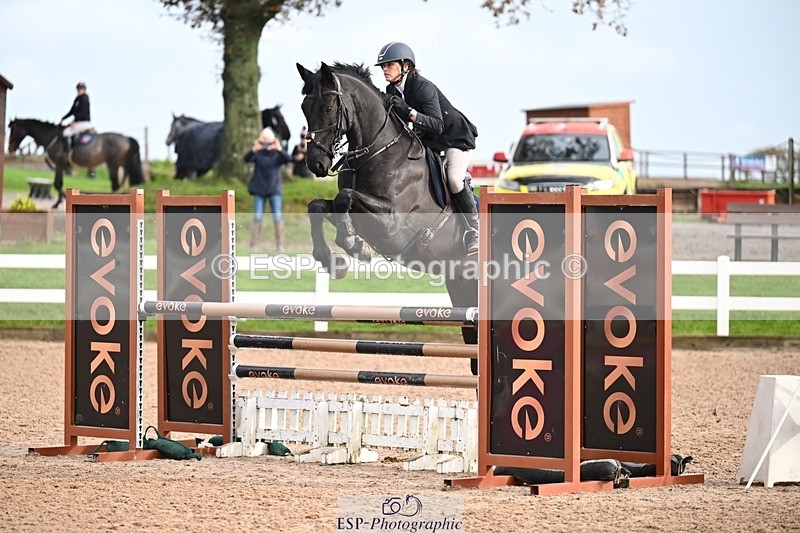 251105-125700-00583 - Cls 04 Newc & 1.10m Open