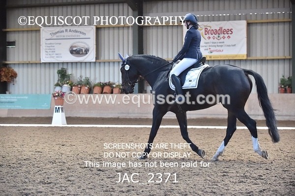 JAC_2371 - CLASS 3 NOVICE 1