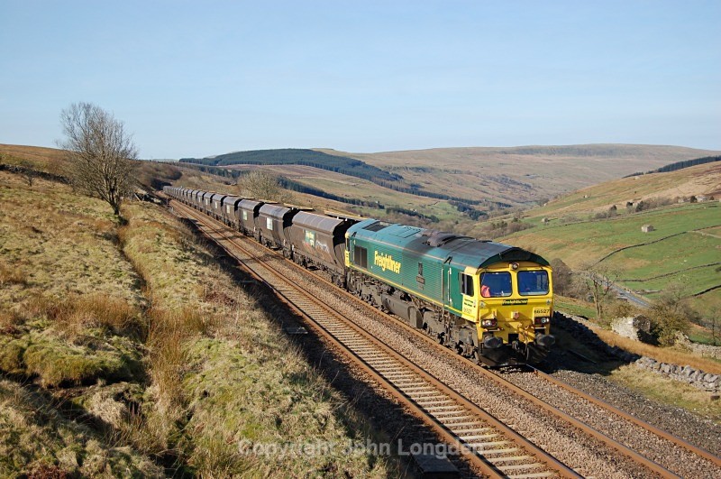 15.4.14 - 66527 4M77 Leeds - Carlisle, Garsdale Troughs - Garsdale Troughs