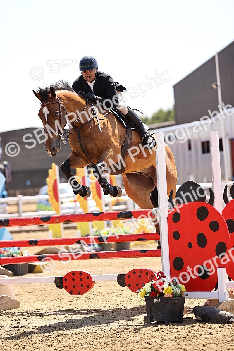 SBM_010083 - Class 9 - Senior Foxhunter - 1.20m Open