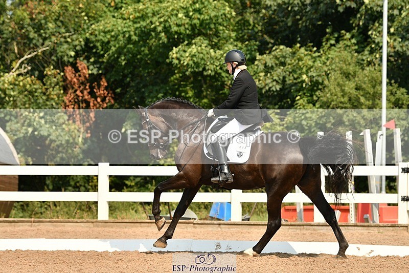 250817-112208-08555 - 213-mrs.nicola.m.NichollsSir.Sherman.Astwood